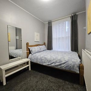 Beautiful Rooms Close To Central London